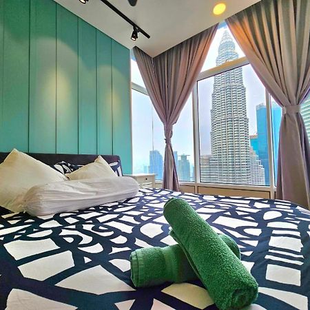 Sky Suites Klcc At Куала-Лумпур Экстерьер фото
