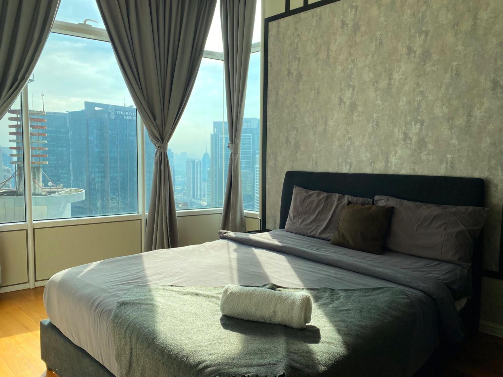 Sky Suites Klcc At Куала-Лумпур Экстерьер фото
