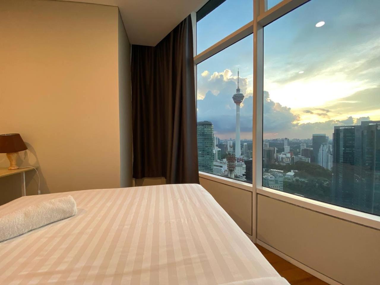 Sky Suites Klcc At Куала-Лумпур Экстерьер фото