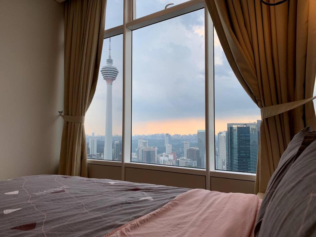Sky Suites Klcc At Куала-Лумпур Экстерьер фото